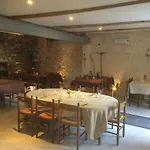 Chez Les Amis Guest house Saint-Nazaire-de-Ladarez