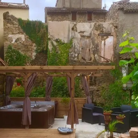Chez Les Amis Pensionat *
